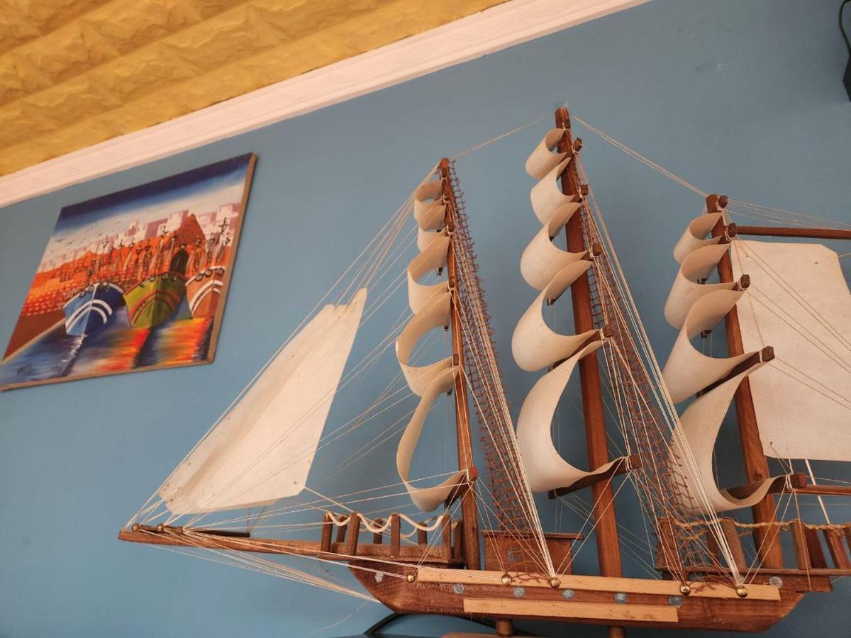 Alma Surf House Bed and Breakfast Agadir Esterno foto